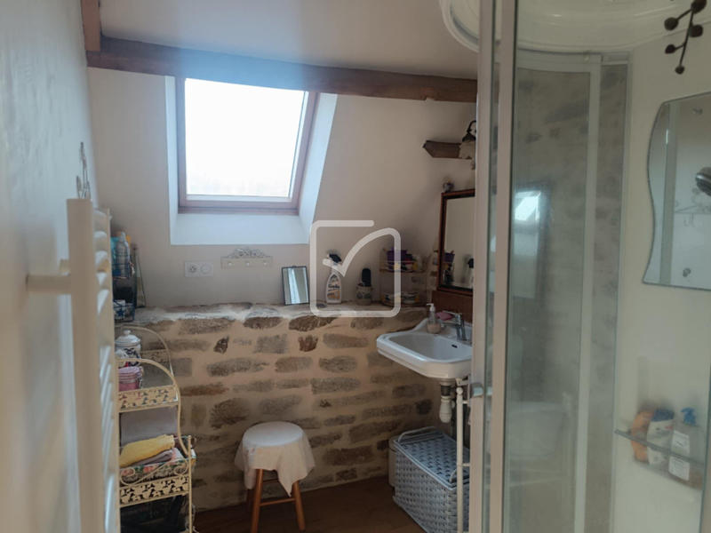 Propriété - 161 m² - 6 pièces