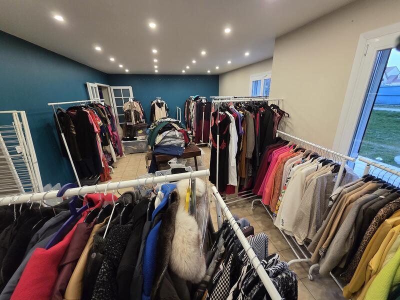 Grand vide maison et vide dressing femme homme enfant