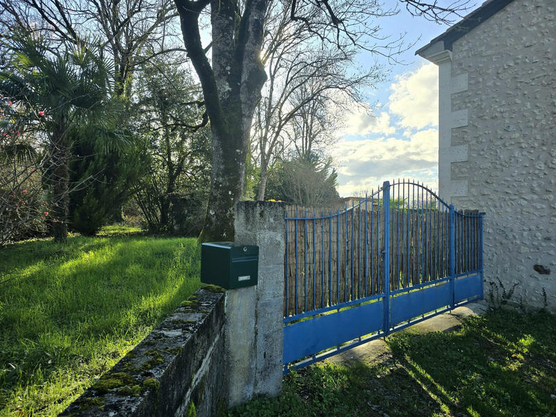 Maison ancienne - 145 m² - 4 pièces