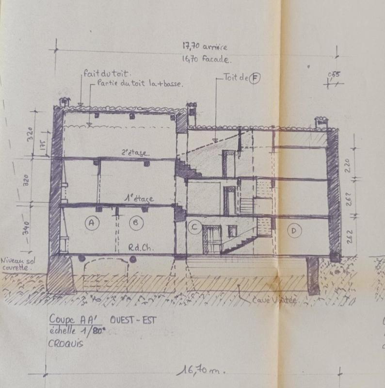 Maison de ville - 200 m² - 12 pièces