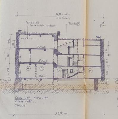 Maison de ville - 200 m² - 12 pièces