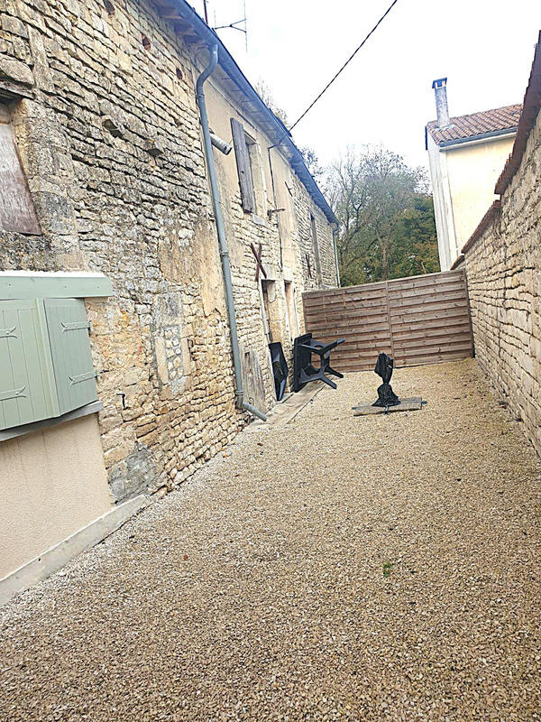 Maison - 80 m² - 4 pièces