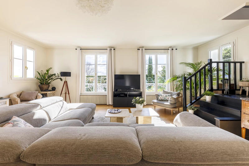 Maison - 164 m² - 7 pièces