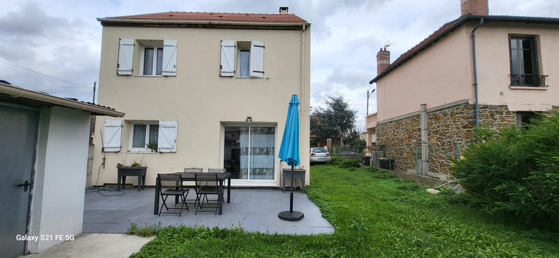 Maison - 120 m² - 5 pièces