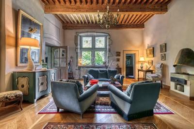 Maison - 500 m² - 10 pièces