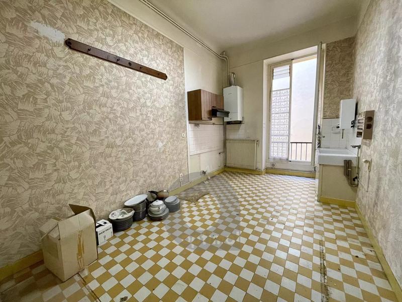 Appartement - 87 m² - 3 pièces