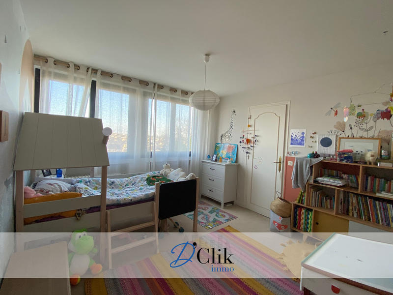 Maison - 144 m² - 5 pièces