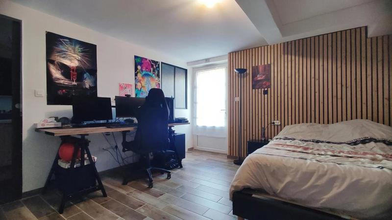 Maison - 195 m² - 7 pièces