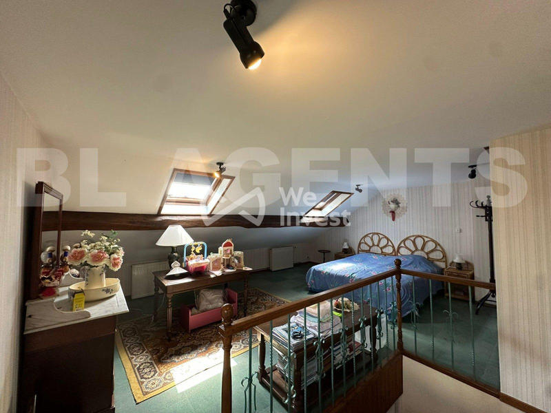 Maison - 159 m² - 6 pièces