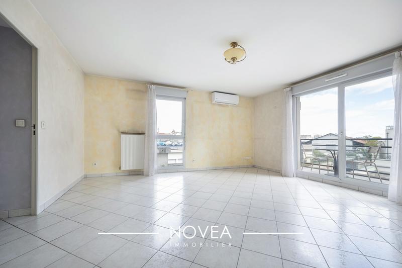 Appartement - 85 m² - 4 pièces