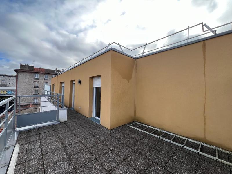 Appartement - 80 m² - 4 pièces