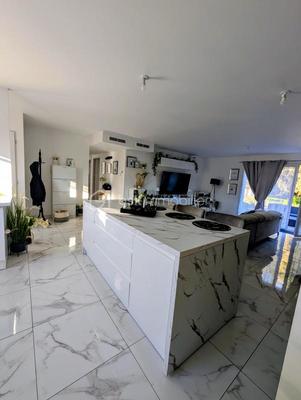 Maison - 112 m² - 5 pièces