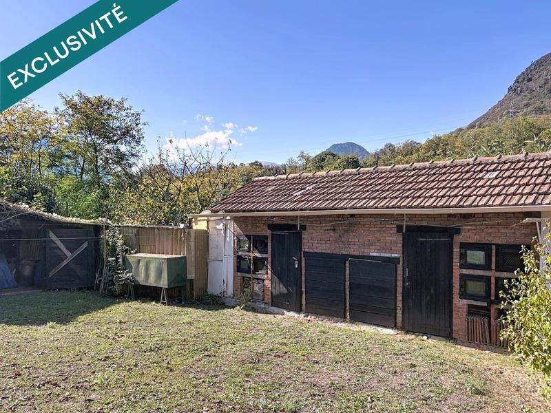 Maison - 90 m² - 5 pièces