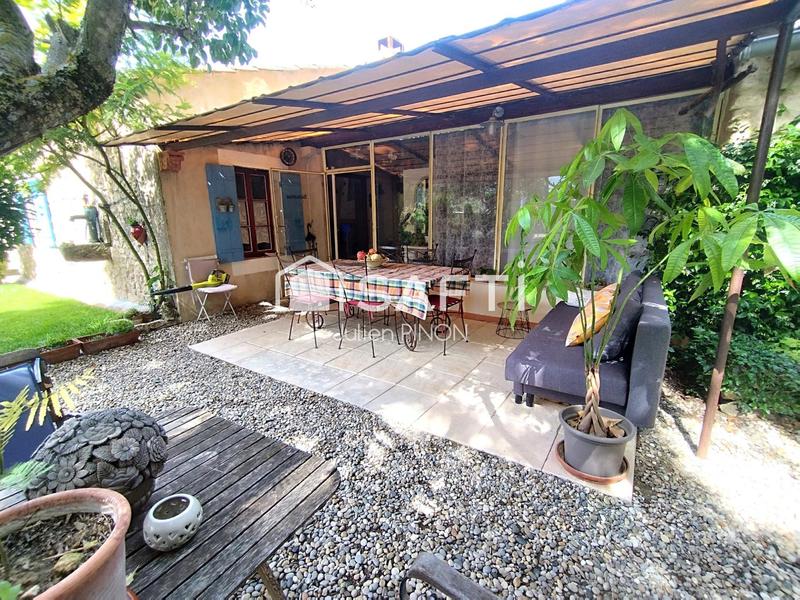 Maison - 98 m² - 4 pièces