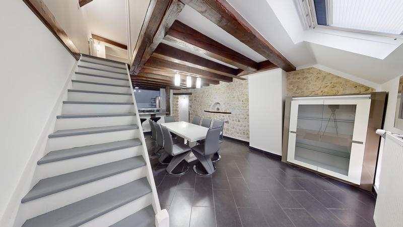 Appartement - 110 m² - 5 pièces