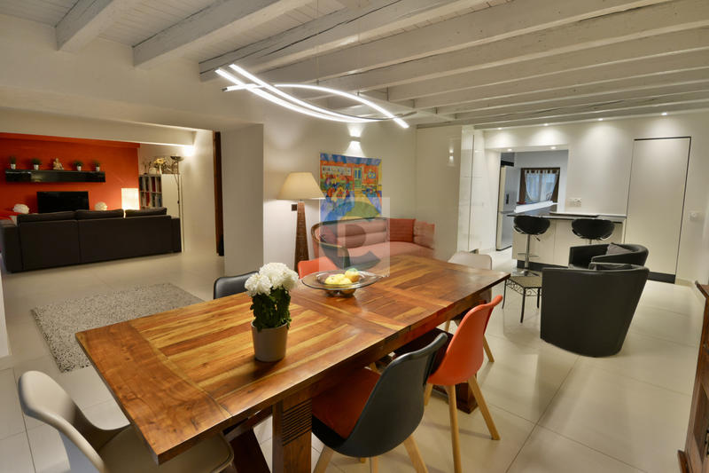 Ferme - 270 m² - 8 pièces