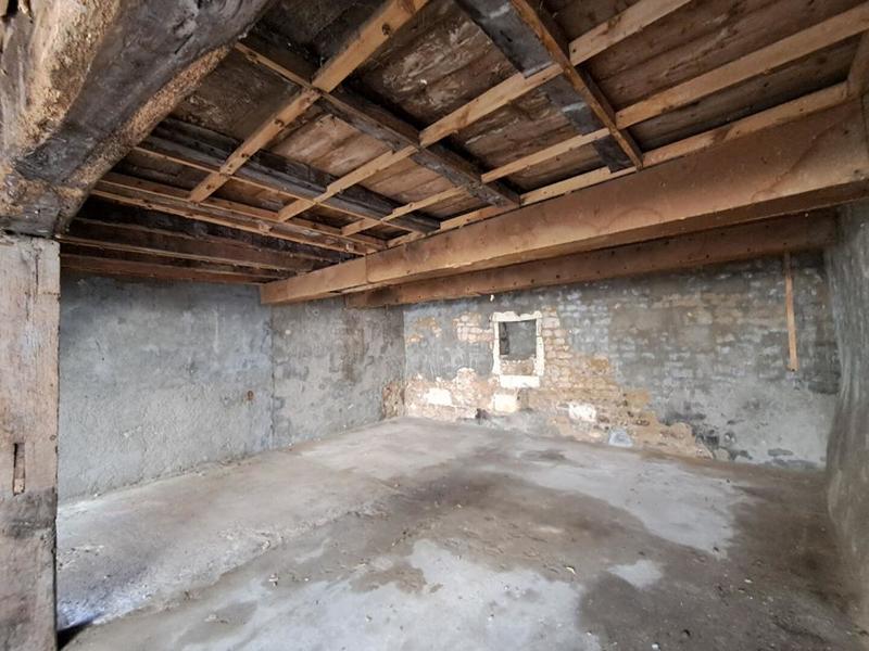 Parking / Garage - 50 m²