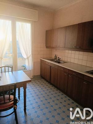 Appartement - 102 m² - 4 pièces