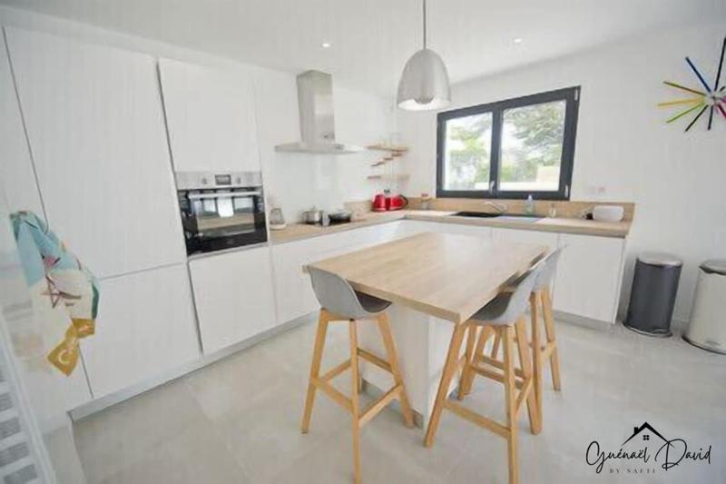 Maison - 149 m² - 6 pièces