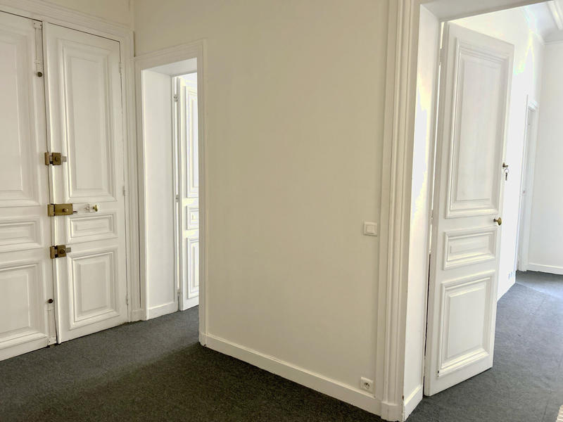 Appartement - 77 m² - 3 pièces