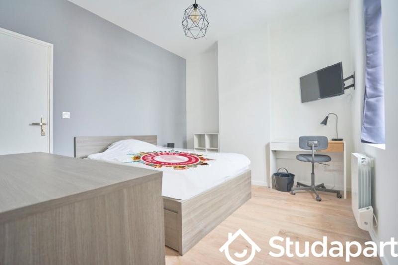 Chambre - 16 m² - 1 pièce