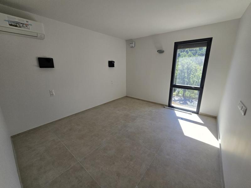 Appartement - 98 m² - 4 pièces