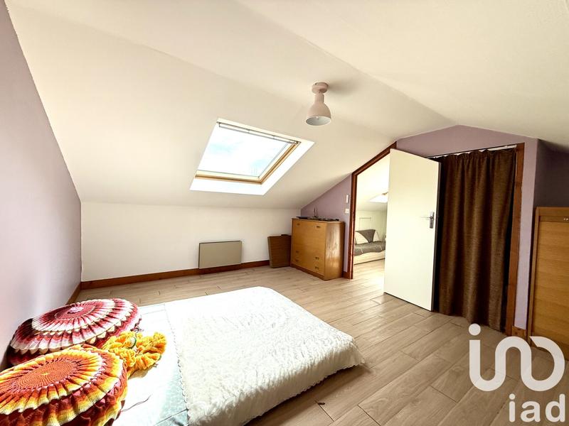 Maison - 140 m² - 8 pièces