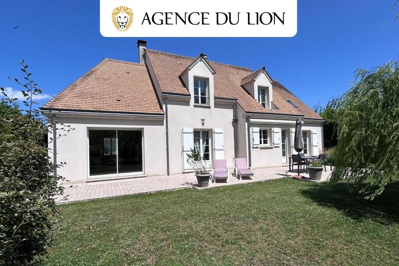 Maison - 182 m² - 6 pièces