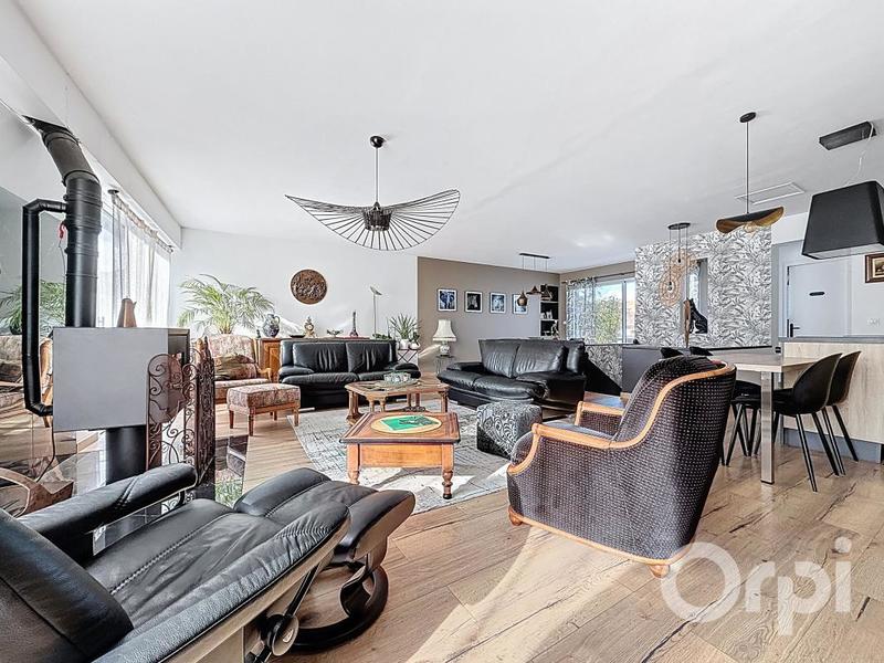 Maison - 199 m² - 4 pièces