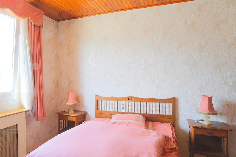 Maison - 95 m² - 6 pièces