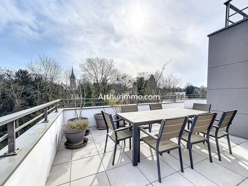 Appartement - 96 m² - 5 pièces