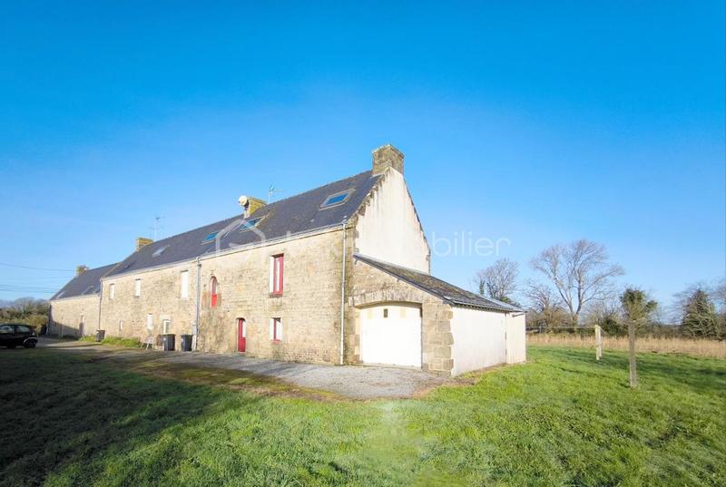 Immeuble - 362 m² - 18 pièces