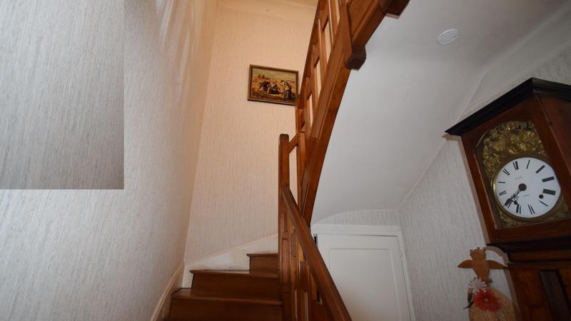 Maison - 92 m² - 5 pièces