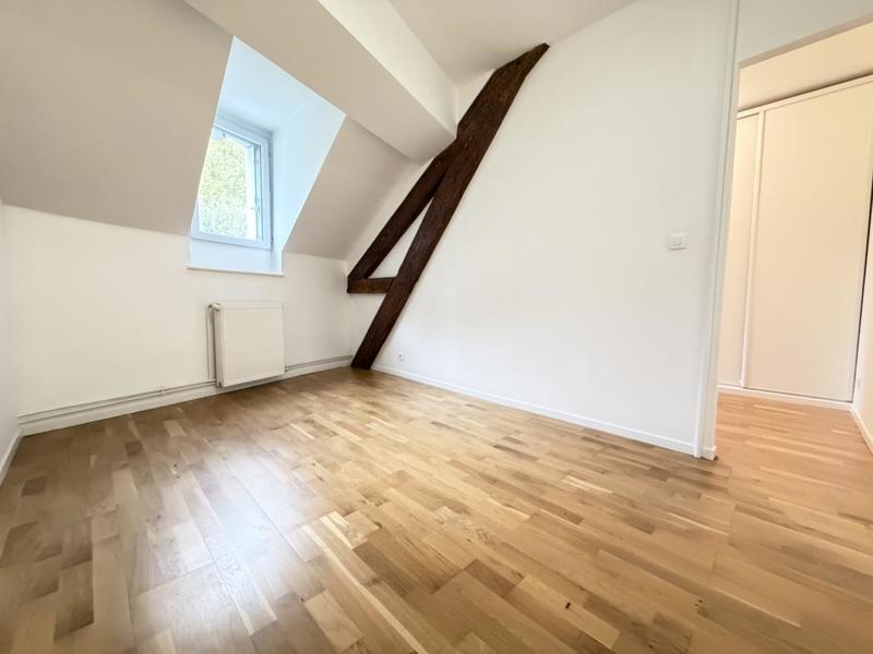 Maison bourgeoise - 257 m² - 12 pièces