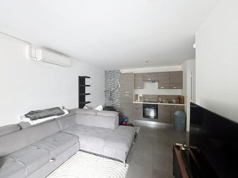 Immeuble - 150 m² - 2 pièces