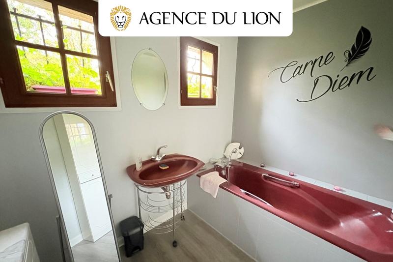 Maison - 158 m² - 6 pièces