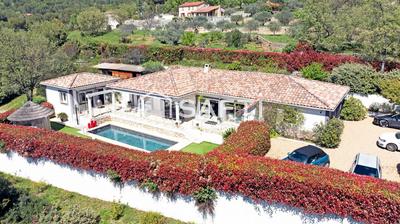 Maison - 168 m² - 6 pièces