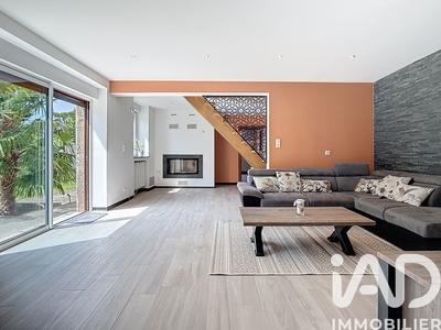 Maison - 226 m² - 6 pièces