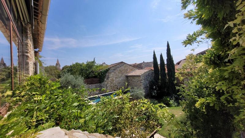 Maison - 195 m² - 8 pièces