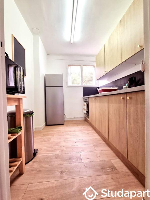 Chambre - 12 m² - 1 pièce