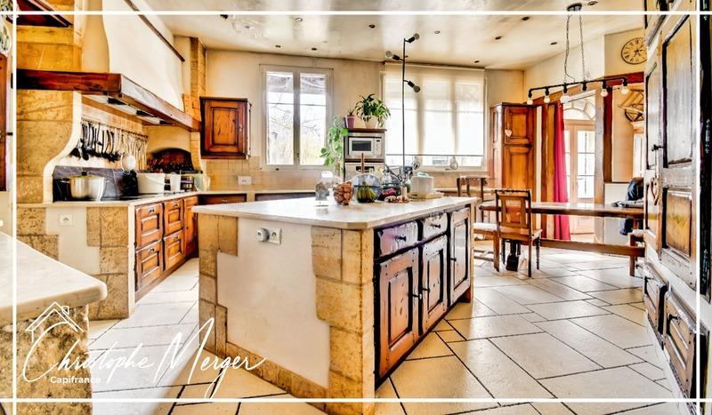 Maison de campagne - 490 m² - 15 pièces