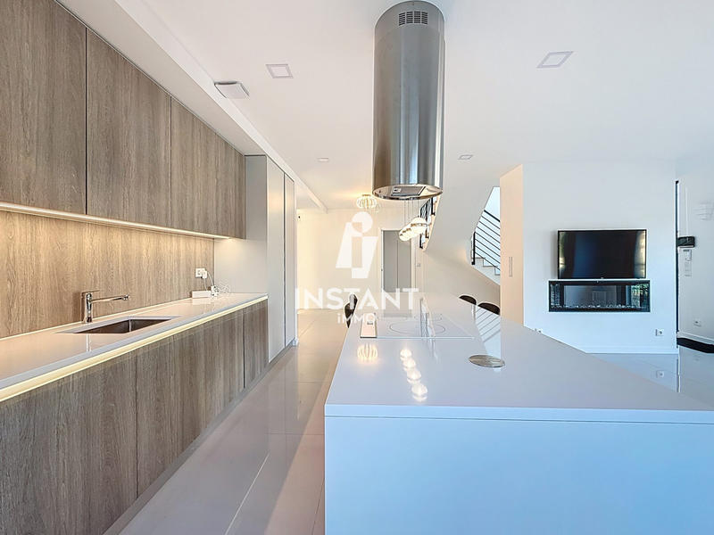 Maison contemporaine - 145 m² - 5 pièces