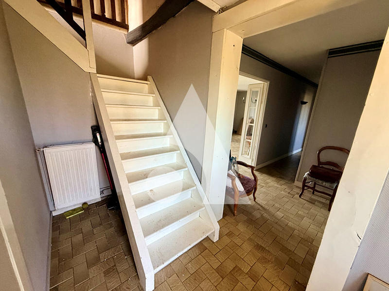 Maison - 90 m² - 5 pièces