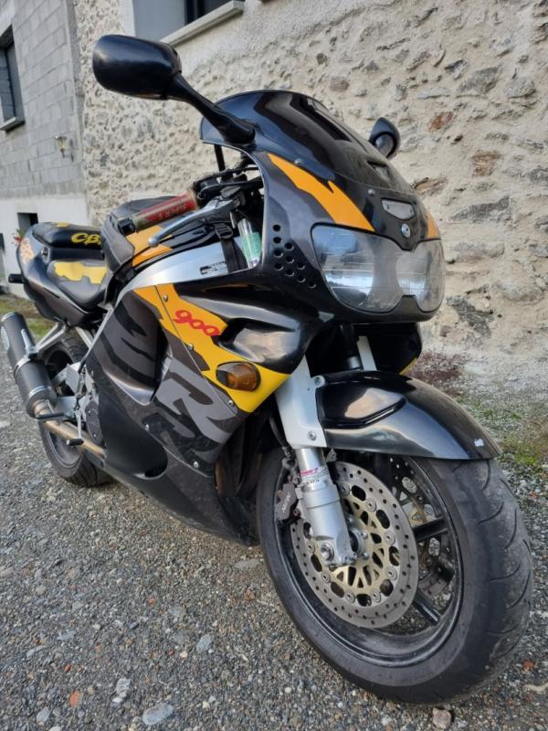 Honda Cbr 900 sc33b honda 0900 Noir/Jaune