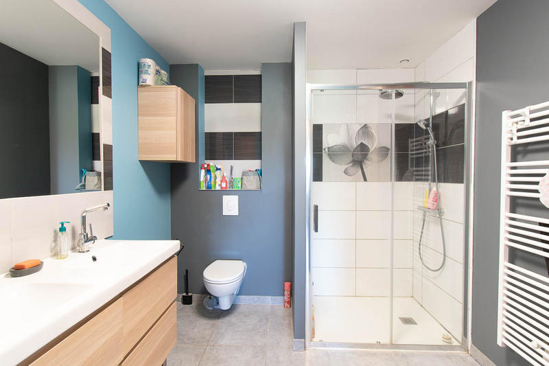 Maison - 95 m² - 5 pièces