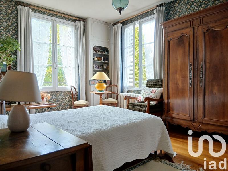 Maison de ville - 207 m² - 8 pièces