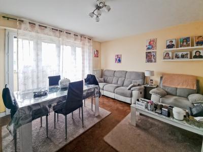 Appartement - 63 m² - 4 pièces