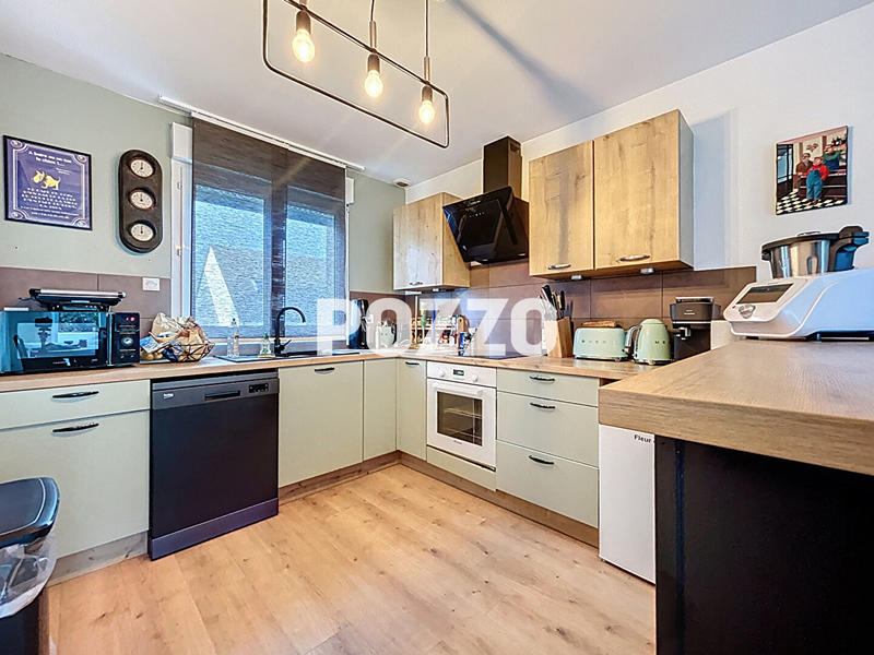 Maison - 85 m² - 5 pièces