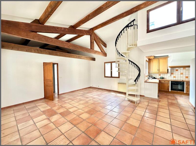 Appartement - 81 m² - 3 pièces