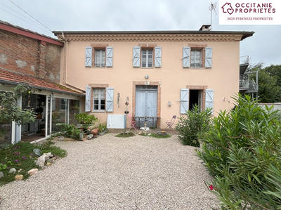 Maison de village - 87 m² - 3 pièces